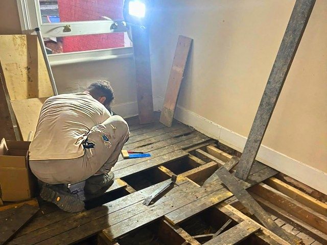 wood-floor-repairs-11-kireth-ai
