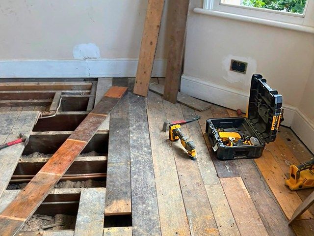 wood-floor-repairs-6-kireth-ai